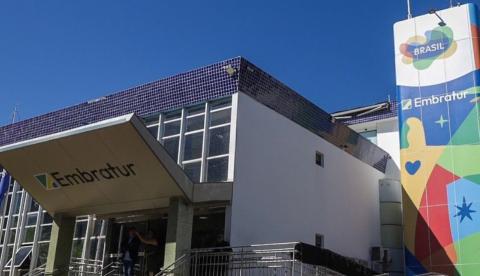 Inscrições para processo seletivo da Embratur com salários de até R$ 9,1 mil terminam nesta semana