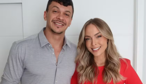 Tata Estaniecki e Julio Cocielo são flagrados juntos em Orlando