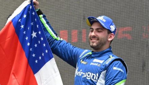 Piloto amazonense José Moura Neto brilha e vence a Porsche Cup no Algarve
