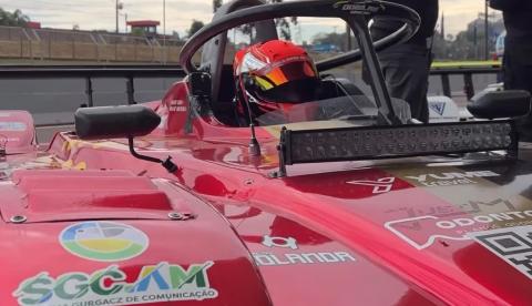 Piloto amazonense Paulinho De Carli surpreende nos treinos e briga pelo topo no maior endurance do país