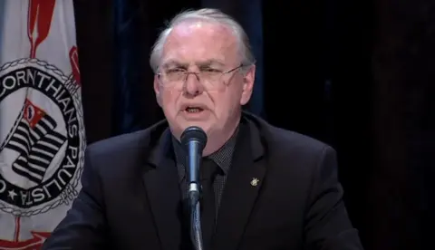 Corinthians leva nova punição da Fifa e não pode contratar jogadores