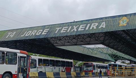 Homem é preso após tentar furtar fiação elétrica do T4 no Jorge Teixeira