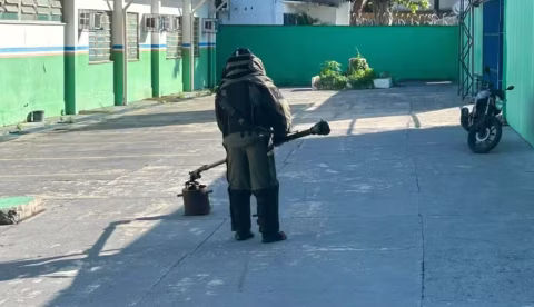 Bomba é deixada dentro de escola municipal no São José; artefato foi detonado pelo Grupo Marte