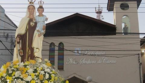 Paróquia de Nossa Senhora do Carmo inicia festejos da padroeira em Manaus