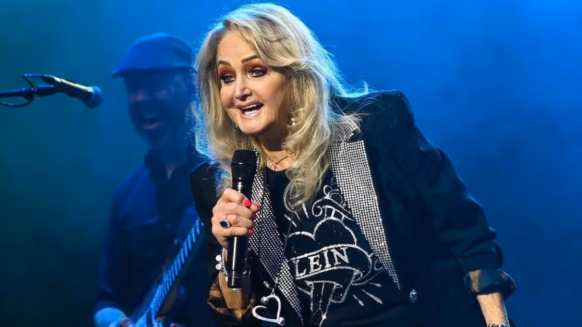 Morre a cantora Bonnie Tyler, voz de 'Total Eclipse of the Heart', aos 75 anos