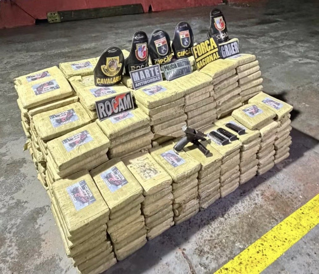 Sargento da PM é preso com mais de 600 kg de skunk e arsenal no interior do Amazonas