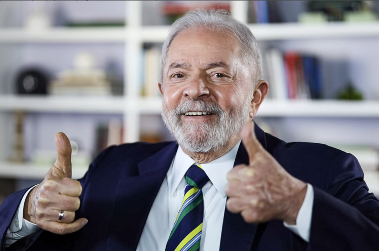 Lula lidera todos os cenários de segundo turno para a Presidência segundo Pesquisa Atlas
