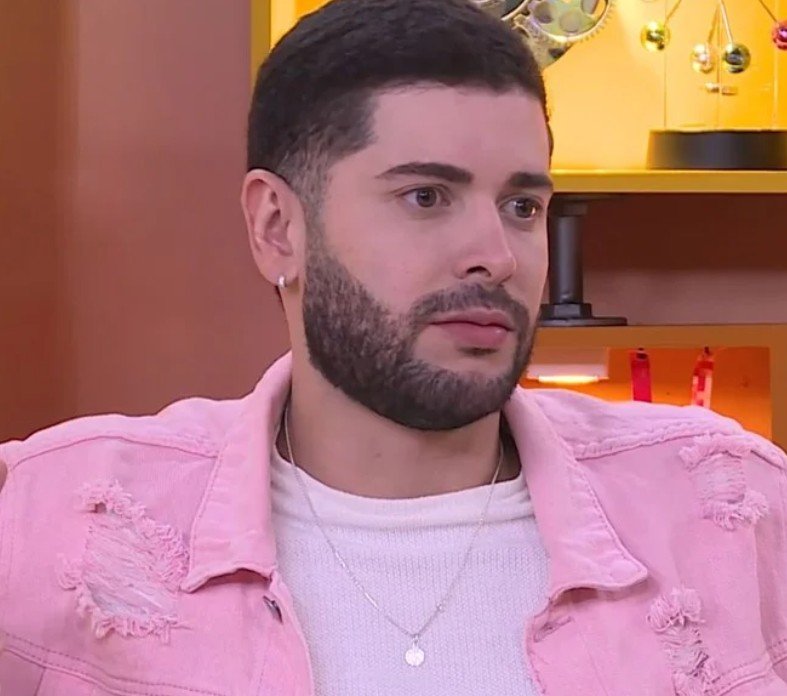 Ex-BBB Marcelo Alves está confirmado em A Fazenda, diz Léo Dias
