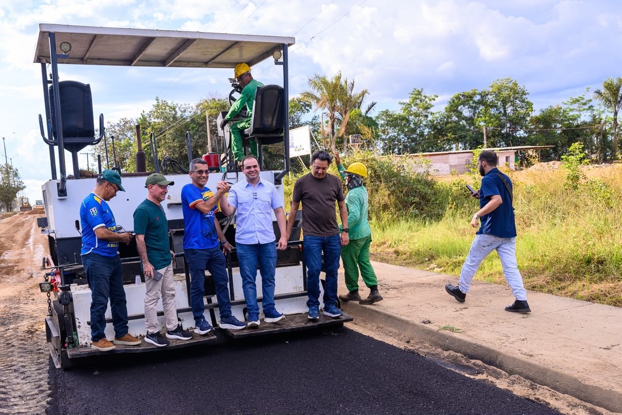 Com investimento de R$ 10,3 milhões, Manicoré recebe obras de pavimentação em 28 ruas