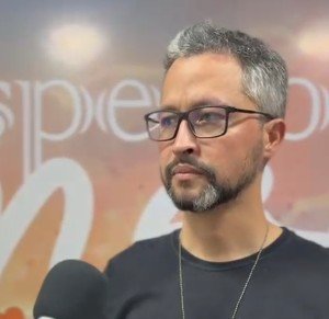 "Colocava no colo e as tocava', diz delegado sobre diretor preso por estuprar alunas em Manaus
