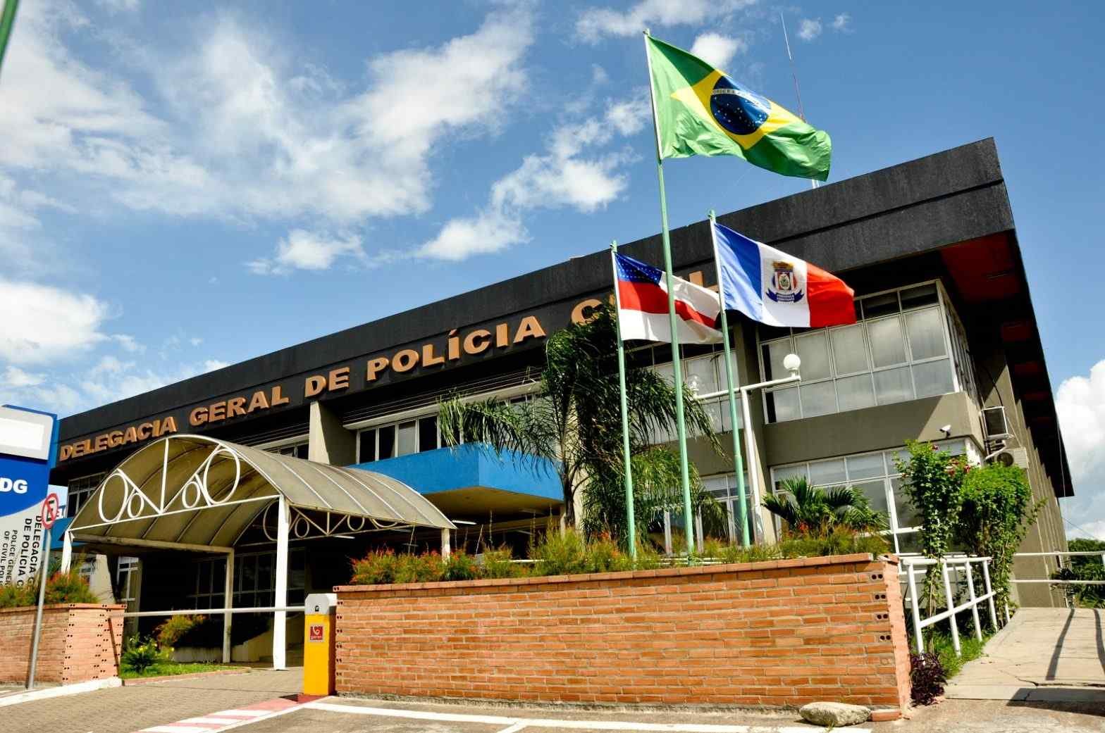 Justiça do Amazonas anula regras da Polícia Civil que exigiam autorização para entrevistas