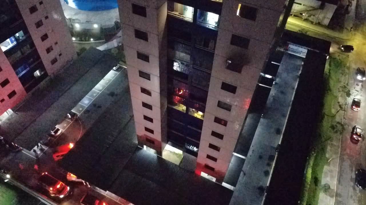 Incêndio em condomínio de luxo gera correria e susto na Ponta Negra