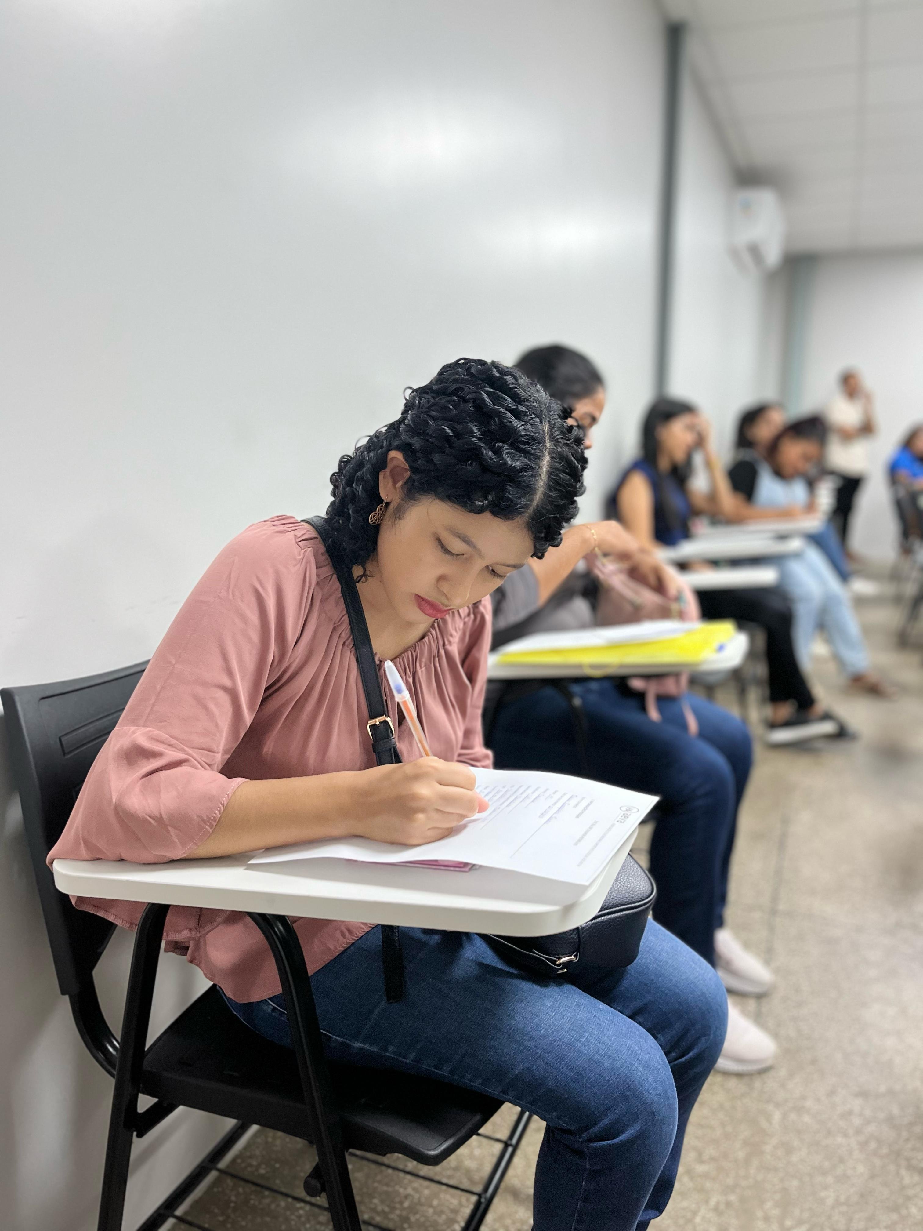 Semtepi divulga aprovados para curso gratuito de Inteligência Artificial para Empresas