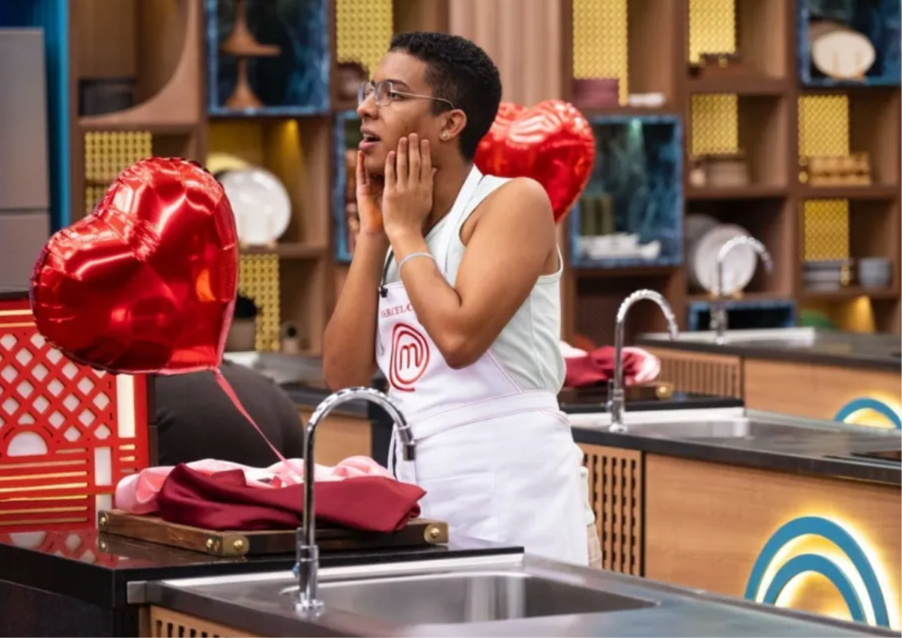 Participante do Masterchef critica reality: "palhaçada"
