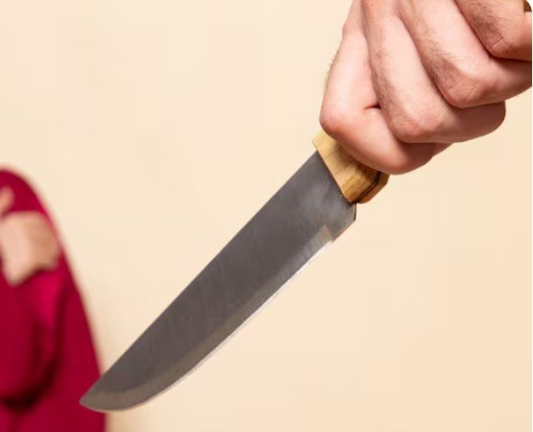Crime brutal: homem é assassinado a golpes de faca no Iranduba