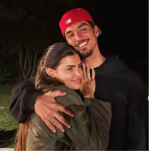 Gabriel Medina se casa com Isabella Arantes 20 dias após noivado
