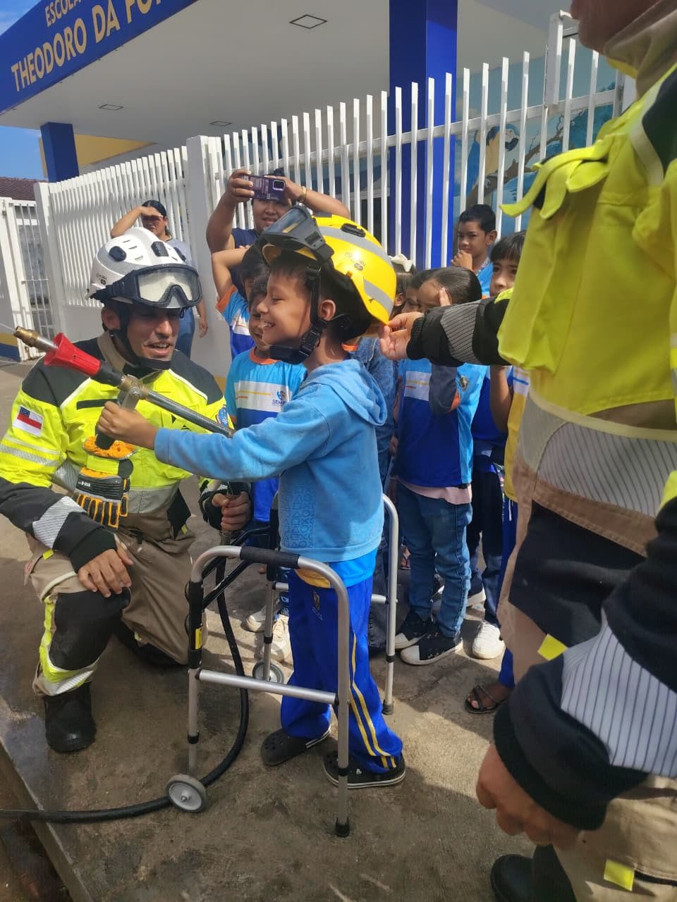 Bombeiros capacitam 574 brigadistas para prevenção de queimadas no Amazonas