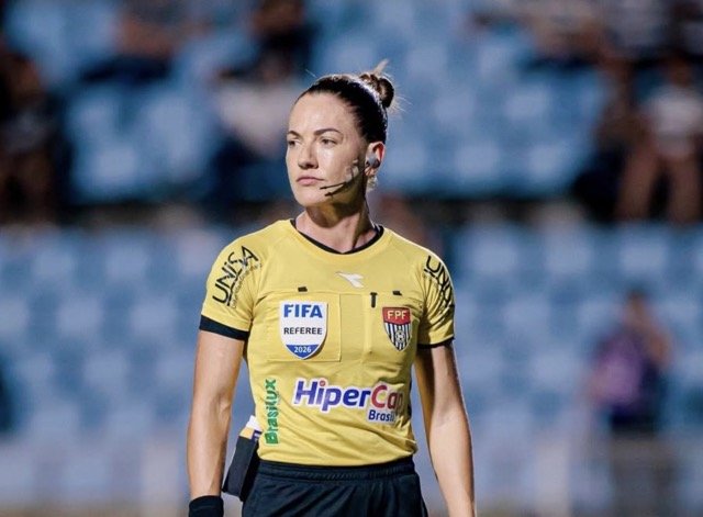Três-lagoense Daiane Muniz fará estreia como árbitra principal na Série A