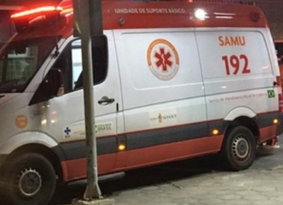Homem é detido após esfaquear a irmã no bairro Japiim