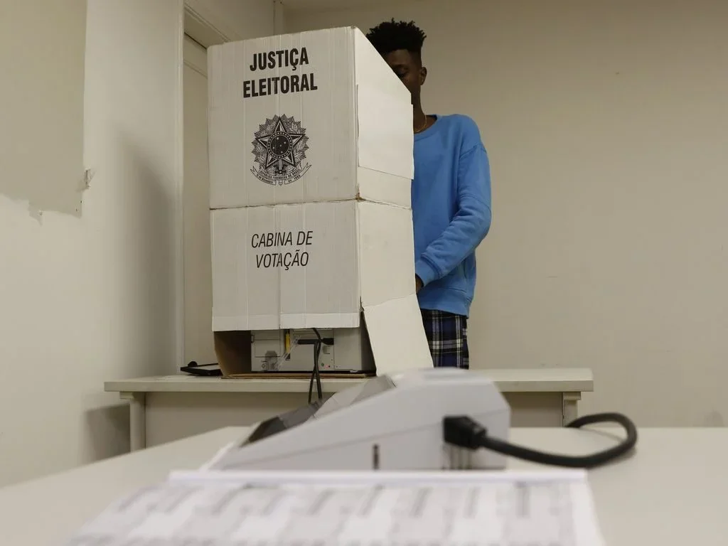 Voto em trânsito: eleitor tem até quinta-feira para solicitar mudança temporária
