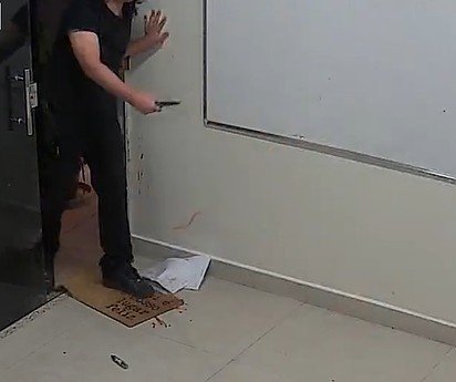 Adolescente de 14 anos é apreendido após esfaquear professor em Manaus