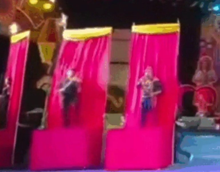 Músico cai de alegoria durante festival folclórico em Manaus