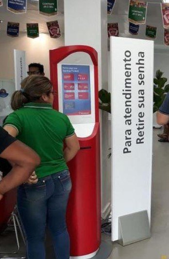 Bancos retomam atendimento nesta sexta após paralisação de advertência