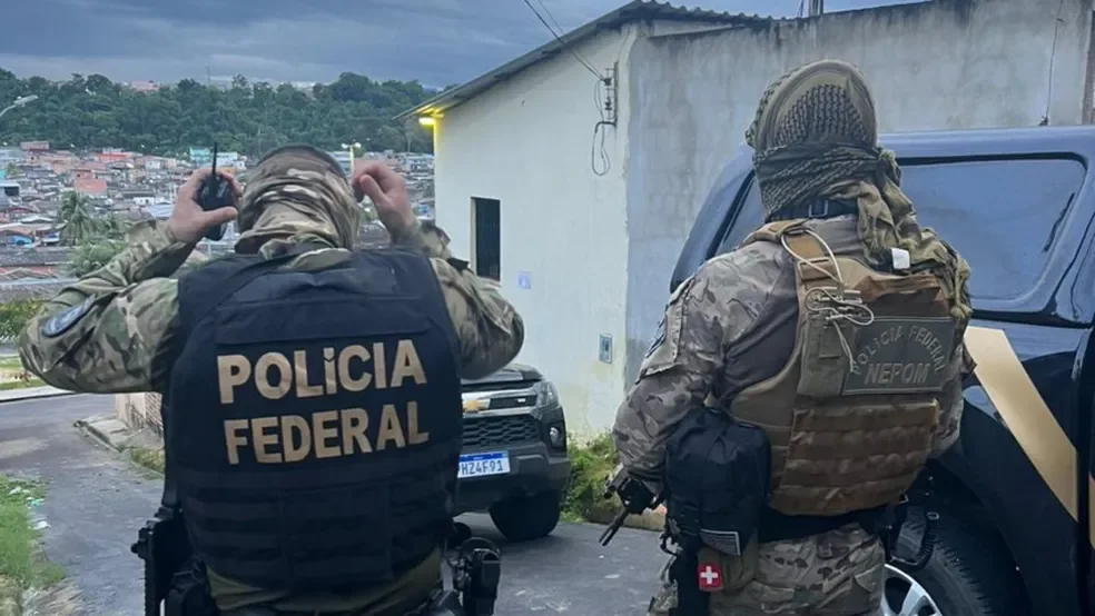 PF deflagra operação no AM contra grupo suspeito de transportar e financiar cocaína