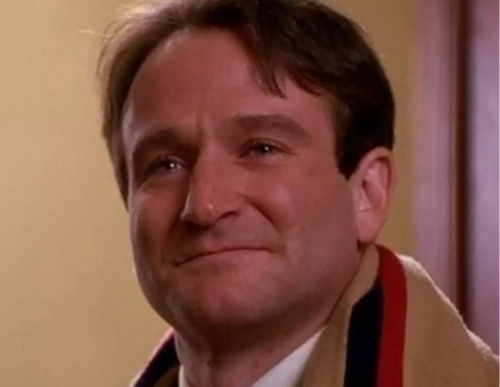 Filho de Robin Williams presta homenagem 12 anos após morte do ator