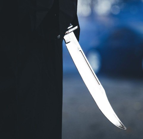 Homem é preso por descumprir medida e ameaçar mulher com faca no Novo Aleixo
