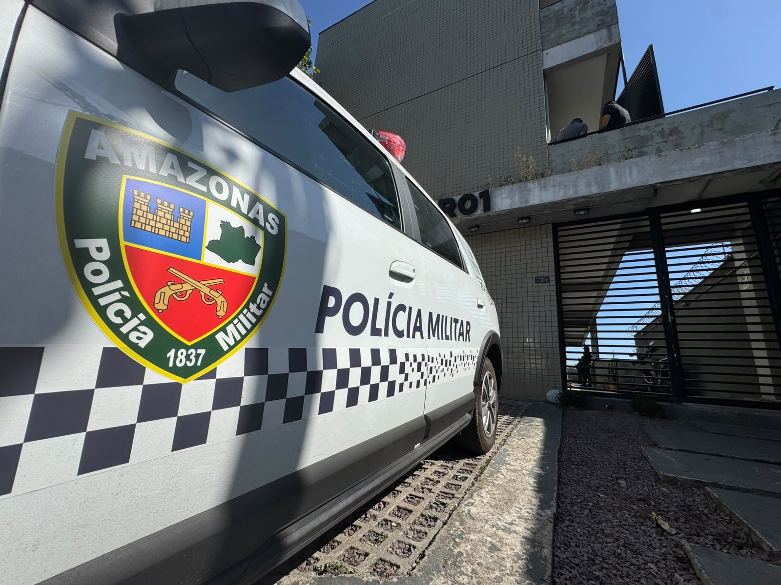 Morador é encontrado morto em apartamento após vizinhos ouvirem tiros no bairro União