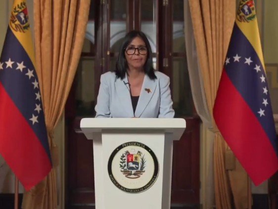Venezuela diz que petróleo continua sob controle do país apesar de acordo com os EUA