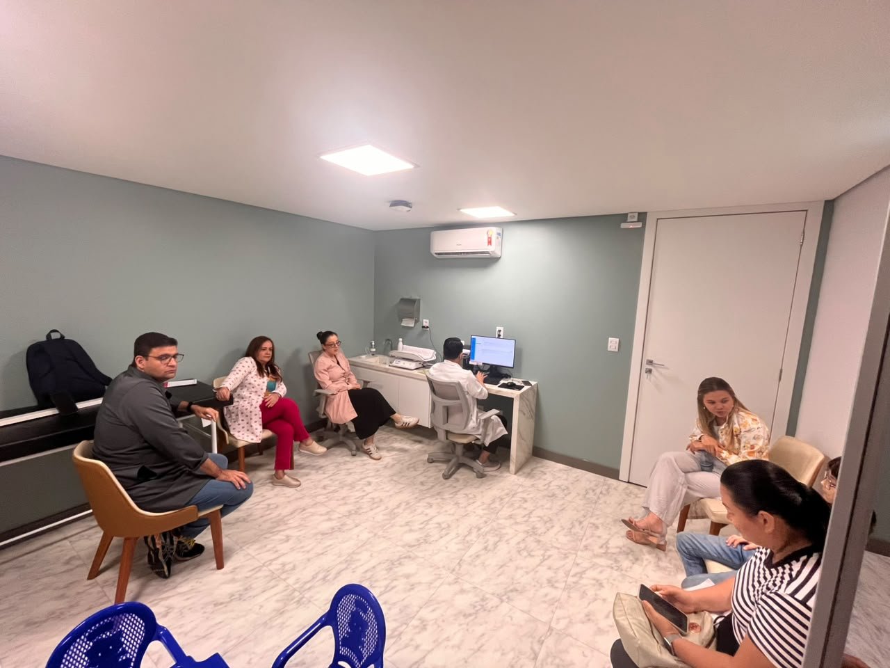 Diagnóstico de transtornos de atenção em crianças exige avaliação criteriosa, diz neurologista.