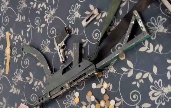 Homem ligado à facção é preso com armas e drogas em Manaus
