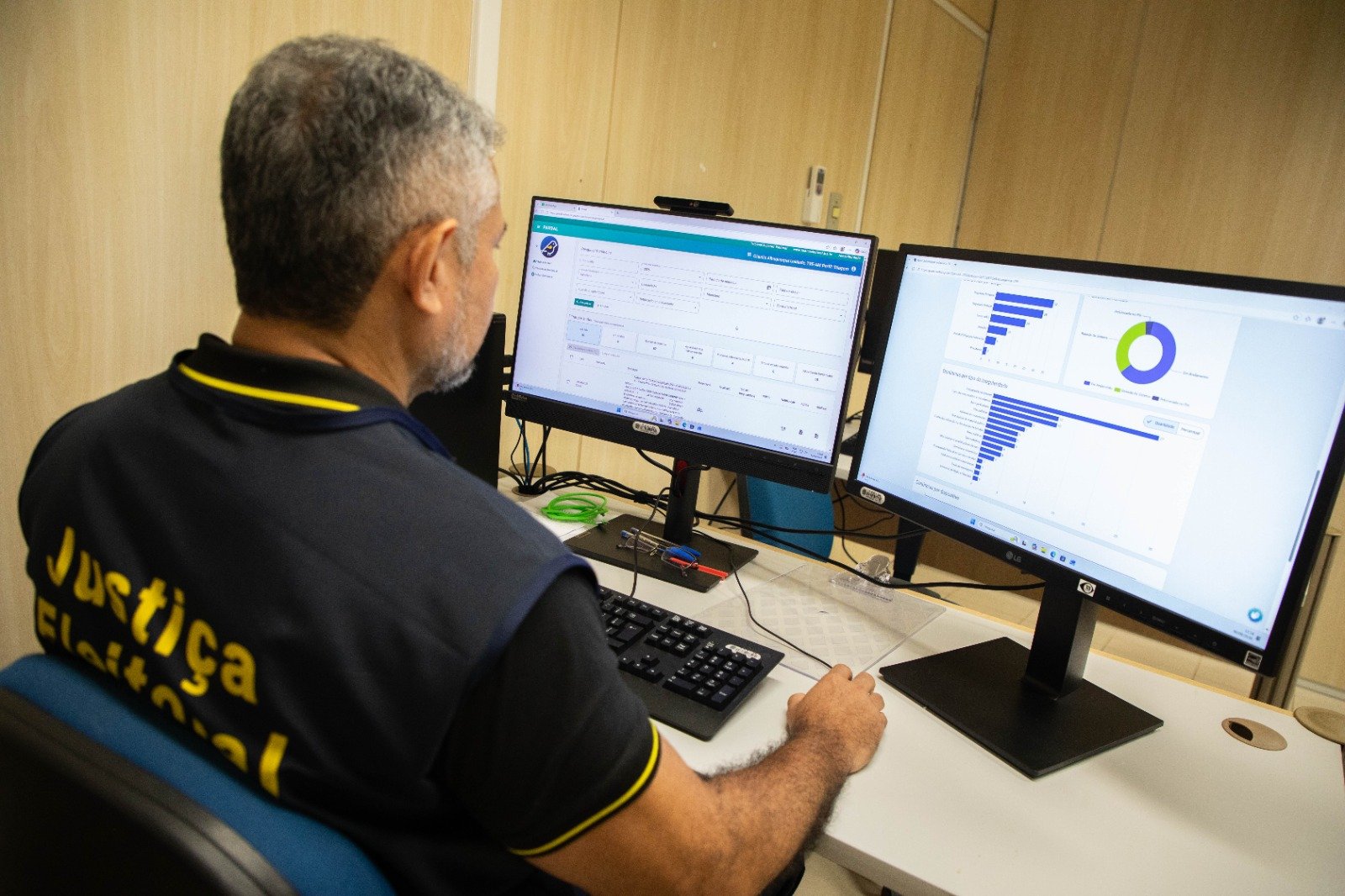 Eleitores fazem 99 denúncias de propaganda eleitoral em 15 dias no Amazonas