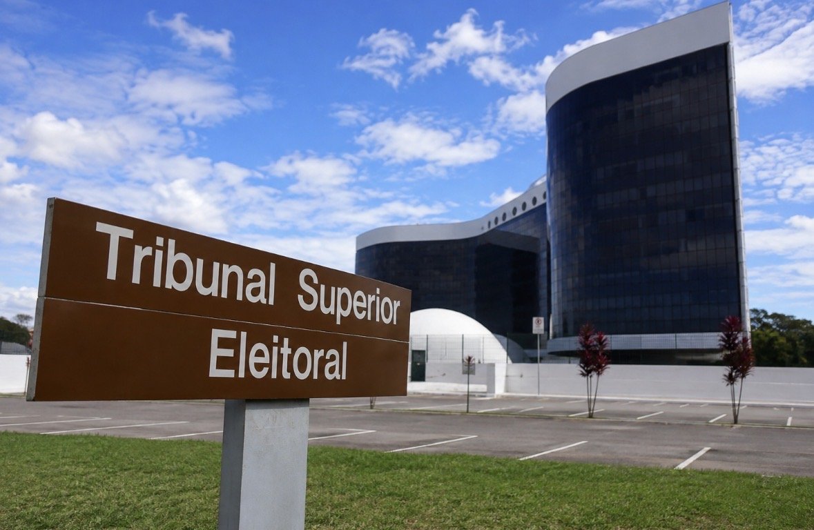 Disputa por mandato na Câmara de Manaus: TSE examinará recurso que tenta suspender cassação de vereador