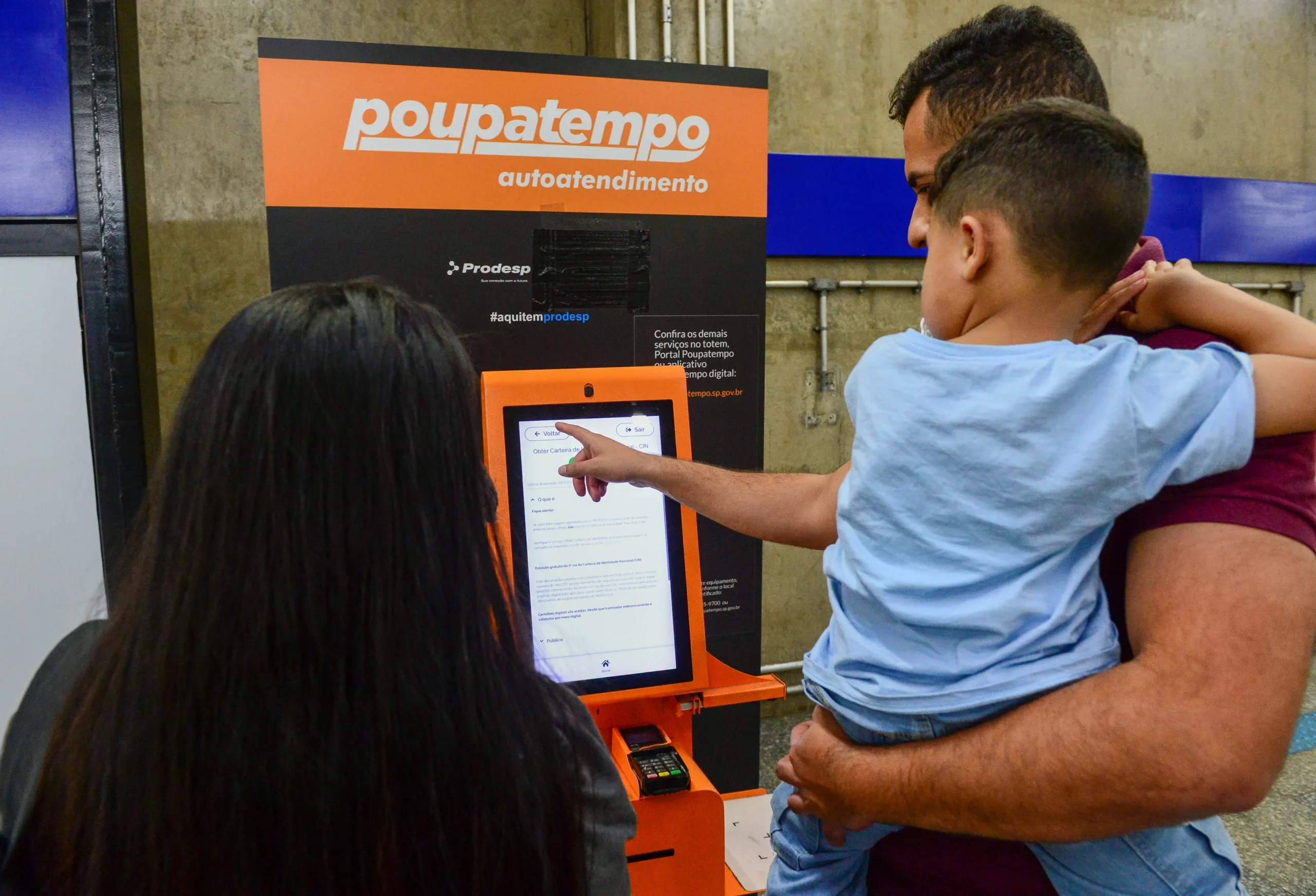Poupatempo passa a oferecer autoatendimento em seis estações do Metrô