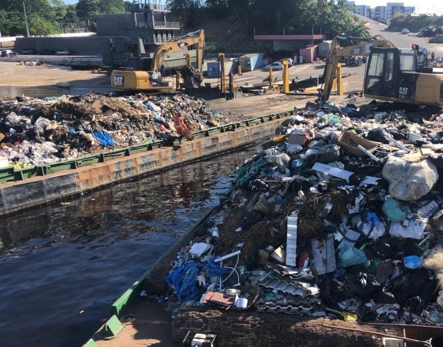 Prefeitura de Manaus retira 257,6 toneladas de lixo da orla em julho
