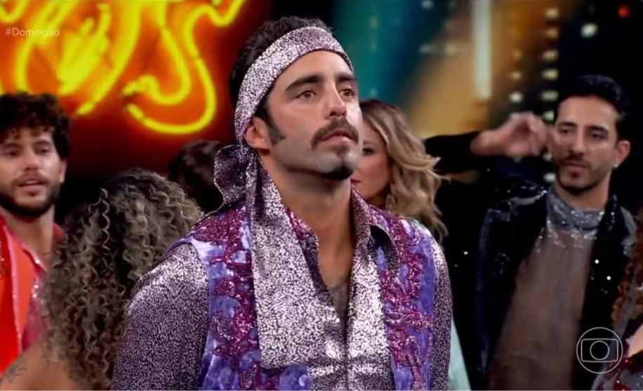 Pedro Scooby 'congela' no Dança dos Famosos e recria meme