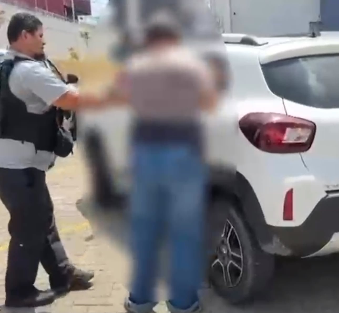 Motorista de condução escolar é preso por estuprar três adolescentes em Manaus