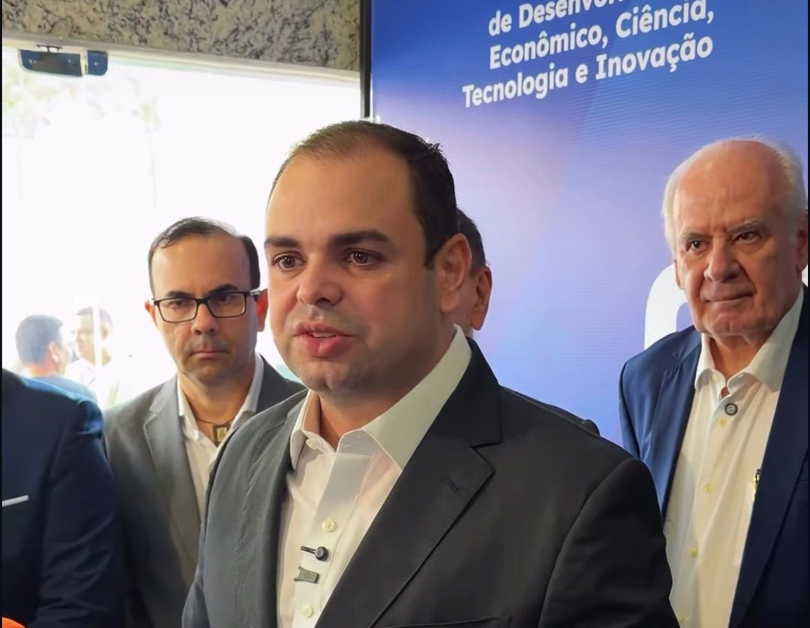 No Codam, Roberto Cidade anuncia R$ 1 bilhão em investimentos e criação de mais de 1,3 mil empregos