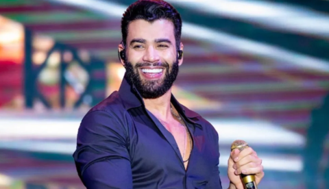 Justiça manda Gusttavo Lima pagar R$ 149 mil por citar número de celular em música