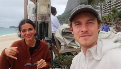 Bruna Marquezine reage à declaração de Shawn Mendes