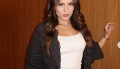 Larissa Manoela consegue romper contrato vitalício, mas perde músicas