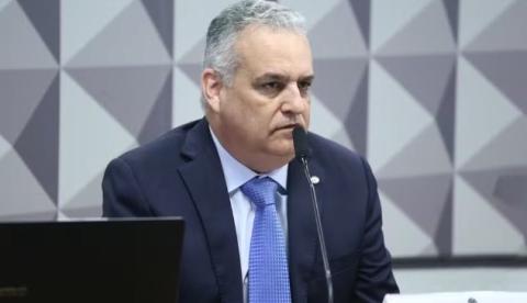Flávio Bolsonaro define Alfredo Gaspar como vice em chapa pura do PL
