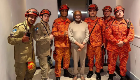 Gilberto Gil fica preso em elevador e é resgatado pelo Corpo de Bombeiros