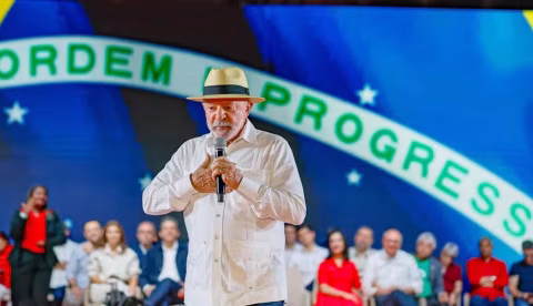 TSE determina retirada de posts do governo com destaque pessoal a Lula