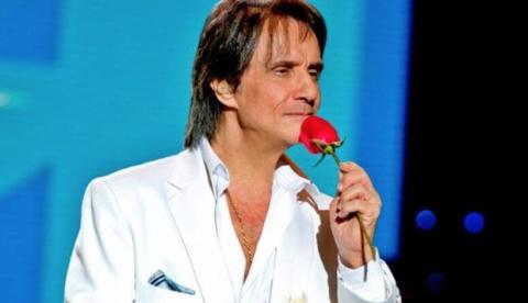 Roberto Carlos tem show cancelado faltando 1h30 para início no RJ