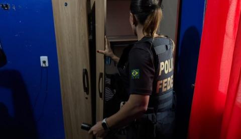 PF prende homem suspeito de vender material de violência sexual infantojuvenil em Manaus