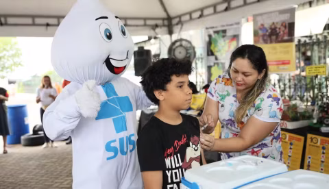 Manaus inicia campanha de multivacinação para crianças e adolescentes